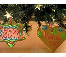 Корпоративный подарок на Новый год – печенье с поздравлением на елке