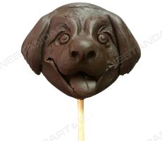 Фигурка шоколадной собачки на палочке
