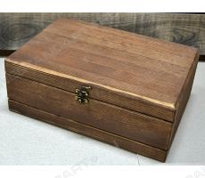 Деревянная коробочка